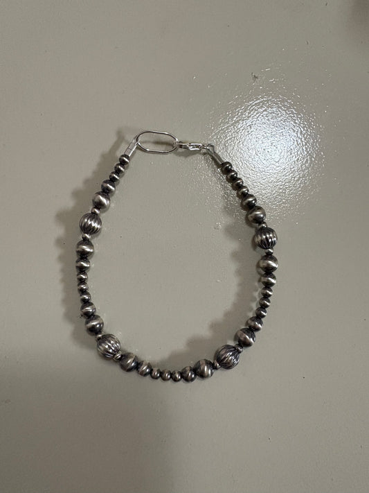 Lilly Bracelet